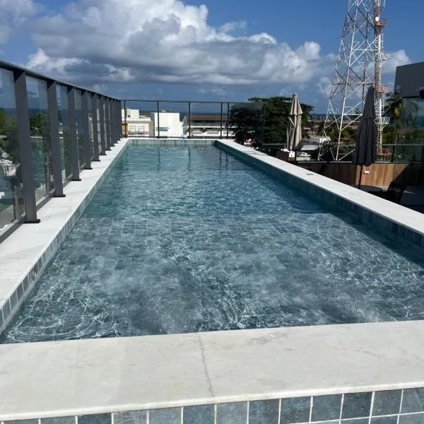 Flat com Piscina Privativa Tamandaré