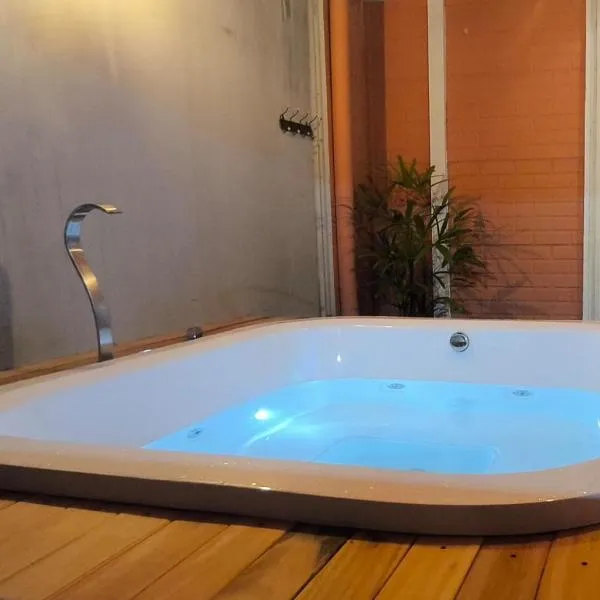 CASA CLIMATIZADA COM HIDROMASSAGEM PRÓXIMO BETO CARRERO - Casa 2 DuMar Hospedagem